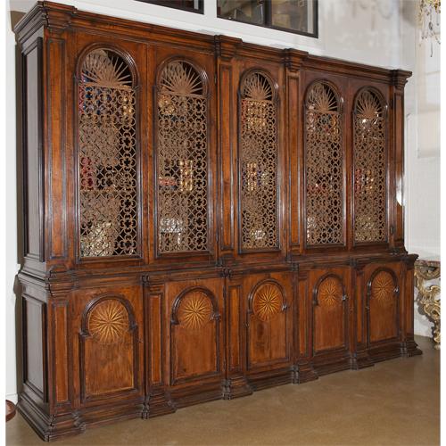 A Rare 18th Century Tuscan Walnut Archival No. 2706 A Rare 18th Century Tuscan Walnut Archival No. 2706