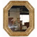  An Octagonal 18th Century Italian Giltwood Mirror