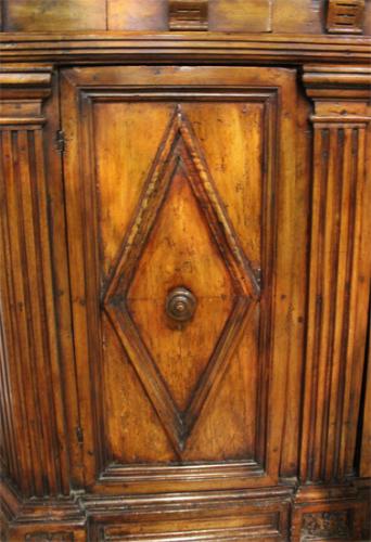 An Extraordinary 17th Century Tuscan Walnut Credenza No. 4108 An Extraordinary 17th Century Tuscan Walnut Credenza No. 4108