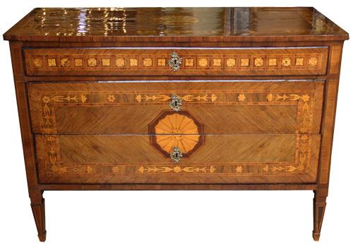 A Sophisticated 18th Century Italian Maggiolini Commode No. 4350 A Sophisticated 18th Century Italian Maggiolini Commode No. 4350