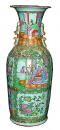 A 19th Century Famille Rose Porcelain Vase