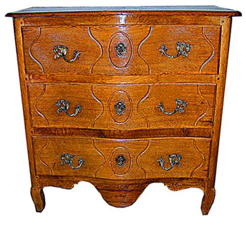 A Fine 18th Century French Louis XV Provincial Oak Chest No. 343