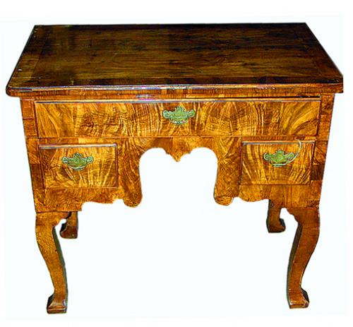 A Fine 18th Century English Queen Anne Walnut Lowboy No. 372