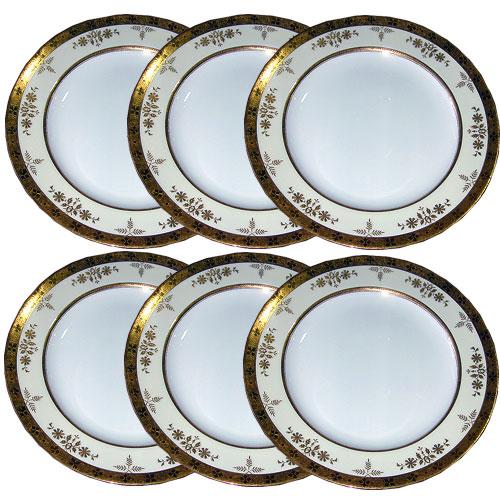 An English Set of Six Luncheon Plates No. 2623