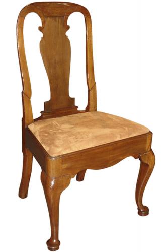 An Early 18th Century Queen Anne Walnut Side Chair No. 3311