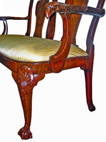 A Superb 18th Century Queen Anne English Walnut Settee No. 3869