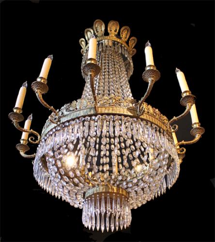 A First Quarter 19th Century Italian Empire Crystal and Gilt 12-Light Chandelier No. 4047