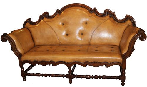 An 18th Century Piedmontese Walnut Sofa No. 4087