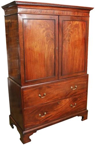 An 18th Century English Mahogany Linen Press No. 4291