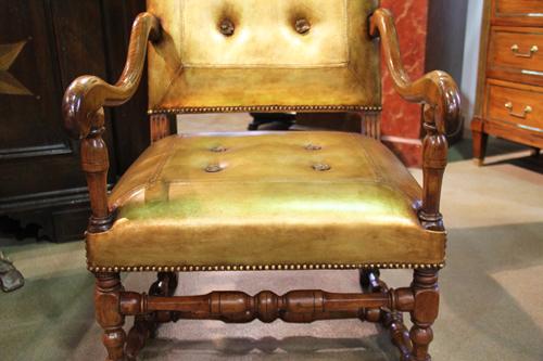 An 18th Century Italian Walnut Fauteuil Armchair No. 4374