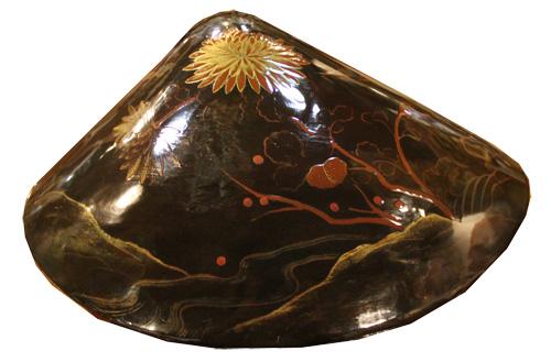 A 19th Century Japanned and Lacquered Papier-Mâché Box No. 4406 A 19th Century Japanned and Lacquered Papier-Mâché Box No. 4406