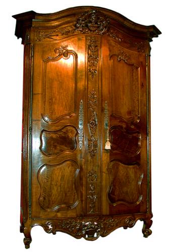 A Very Fine 18th Century French Walnut Louis XV Armoire de Mariage No. 892