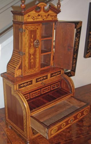 A Rare 18th Century Italian Miniature Mechanique Secretaire No. 2001