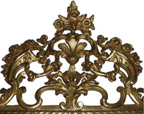 A Fine Highly Carved 18th Century Italian Louis XV Giltwood Mirror No. 934