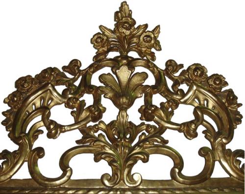 A Fine Highly Carved 18th Century Italian Louis XV Giltwood Mirror No. 934