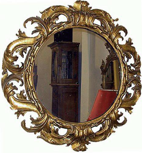 A Pair of 18th Century Italian Finely Carved Round Giltwood Mirrors No. 418