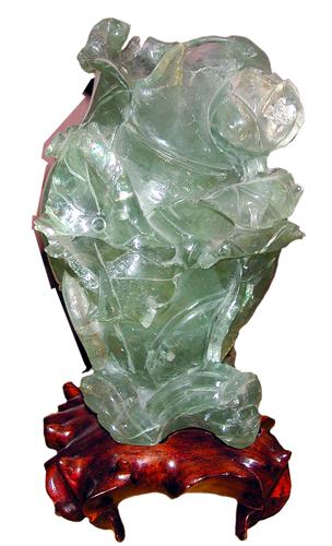 A 19th Century Chinese Translucent Quartz Urn No. 958