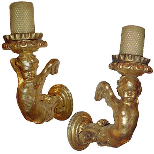 An 18th Century Pair of Luccan Giltwood Sconces No. 3131