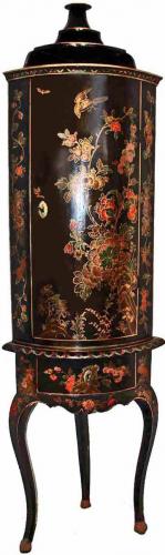 An Extremely Rare Early 18th Century Queen Anne Corner Cabinet No. 3073
