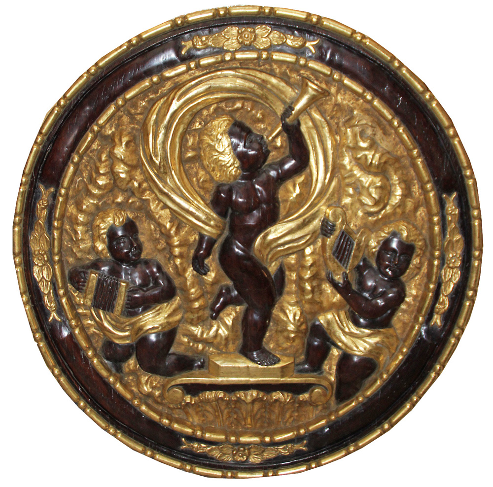 A Large 19th Century Italian Parcel-Gilt and Ebonized Architectural Roundel No. 4412