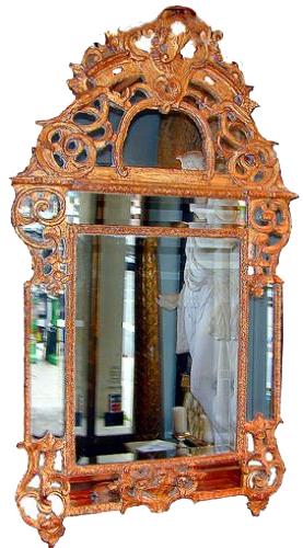 An Exquisite 18th Century French Régence Giltwood Mirror No. 364